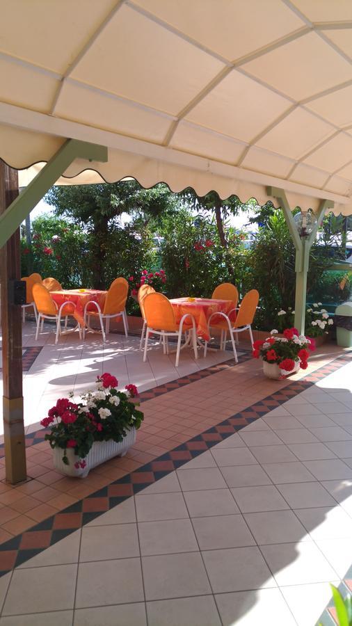 Costa Del Sole Only Room Milano Marittima Exterior foto